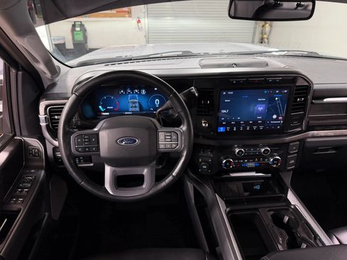 Used 2023 Ford F250 Lariat w/ Sport Appearance Package AWD/4WD image 24