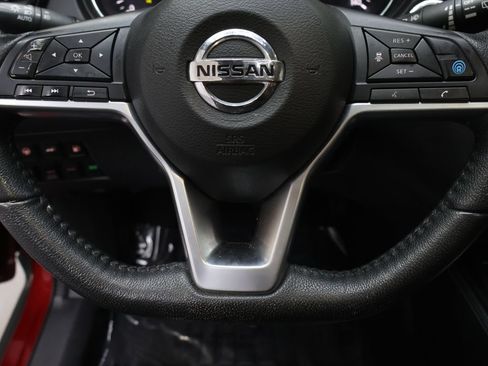 Used 2019 Nissan Rogue SL w/ Premium Package AWD/4WD image 18