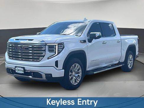 Used 2024 GMC Sierra 1500 Denali AWD/4WD image 3