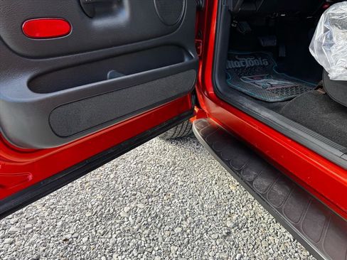 Used 2005 Dodge Ram 1500 Truck SLT w/ Daytona Edition Group image 9