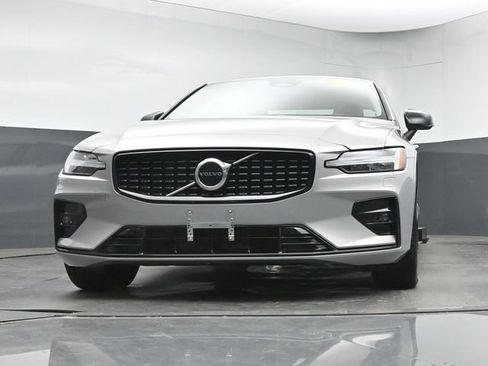 Used 2024 Volvo S60 B5 Core w/ Climate Package FWD image 12