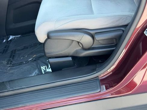 Used 2015 Honda CR-V LX image 20
