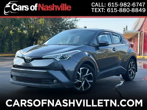 Used 2018 Toyota C-HR XLE FWD image 1