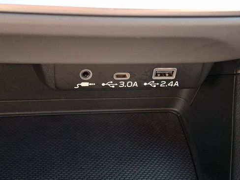 Certified 2025 Subaru Crosstrek 2.5i Premium AWD/4WD image 25