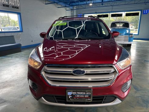 Used 2018 Ford Escape SE image 7