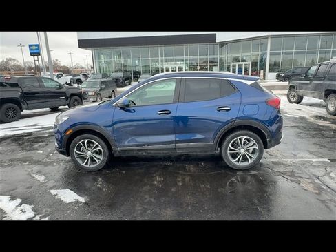 Certified 2023 Buick Encore GX Select w/ Safety Package II image 5