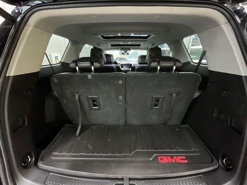 Used 2019 GMC Acadia SLT w/ Black Edition AWD/4WD image 23