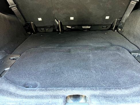 Used 2018 Jeep Wrangler Unlimited Sport S image 18