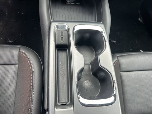 New 2025 Chevrolet Equinox EV RS image 15