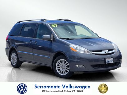 Used 2007 Toyota Sienna AWD
