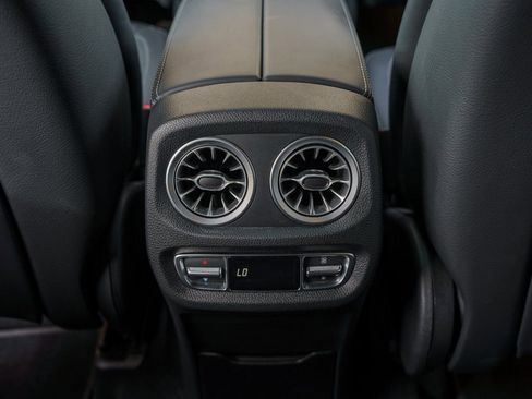 Used 2023 Mercedes-Benz G 550 G 550 image 31