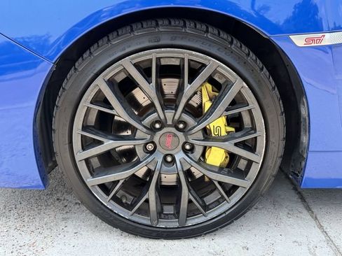 Used 2018 Subaru WRX STI Limited AWD/4WD image 9