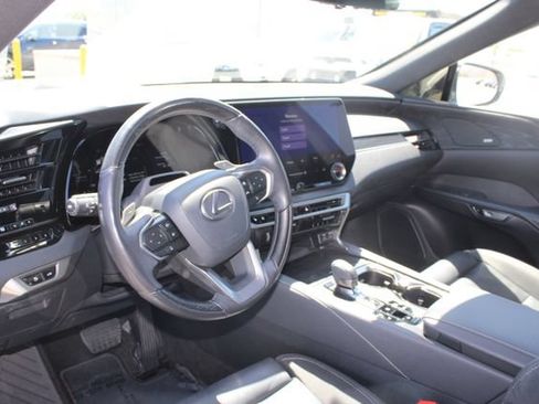 Certified 2025 Lexus RX 450h AWD w/ Convenience Package image 12