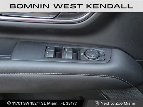 Used 2024 Chevrolet Tahoe LS image 28