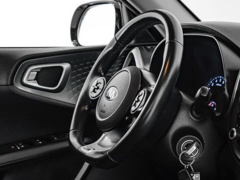 Used 2020 Kia Soul GT-Line image 10