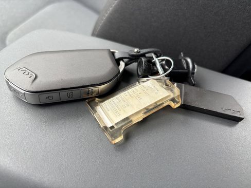 Used 2025 Kia K4 FWD image 21