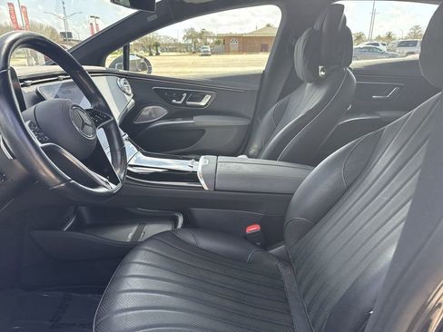 Used 2022 Mercedes-Benz EQS 450+ Sedan image 13