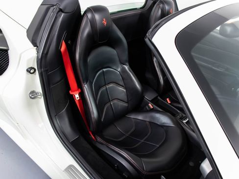 Certified 2019 Ferrari 488 Spider RWD image 54