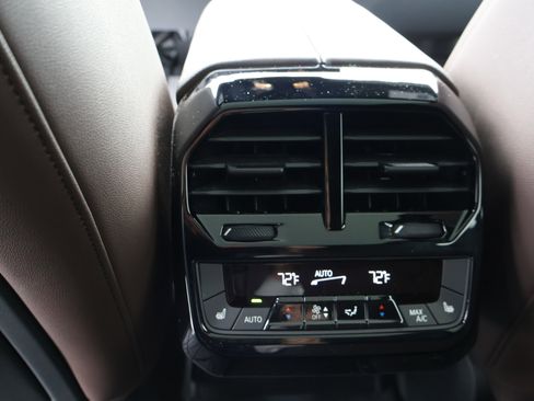 Used 2025 BMW iX M60 AWD/4WD image 20