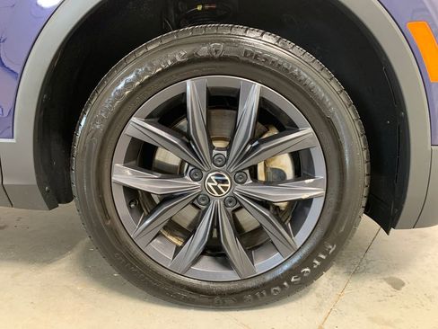 Used 2024 Volkswagen Tiguan Wolfsburg Edition image 27