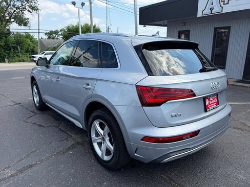 Used 2023 Audi Q5 2.0T Premium w/ Convenience Package AWD/4WD image 8