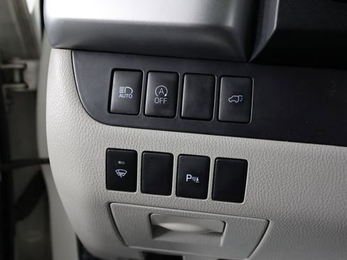 Used 2017 Toyota Highlander Limited image 34