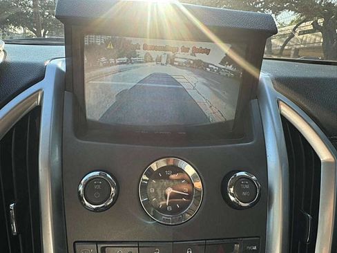 Used 2012 Cadillac SRX Luxury image 20