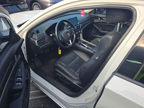 Used 2019 Honda Accord EX-L image 10