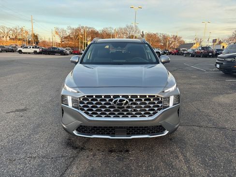 Used 2023 Hyundai Santa Fe Limited image 2