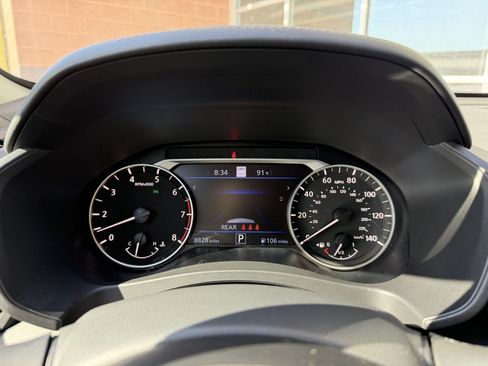 Used 2025 Nissan Altima 2.5 SL AWD/4WD image 17
