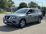 Used 2020 Nissan Pathfinder SL image 4