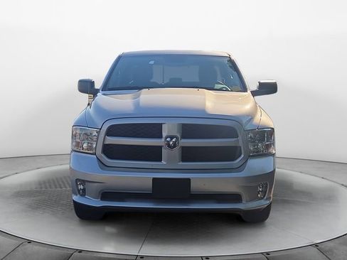 Used 2017 RAM 1500 Express AWD/4WD image 8