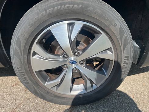 Used 2019 Subaru Ascent Premium AWD/4WD image 24