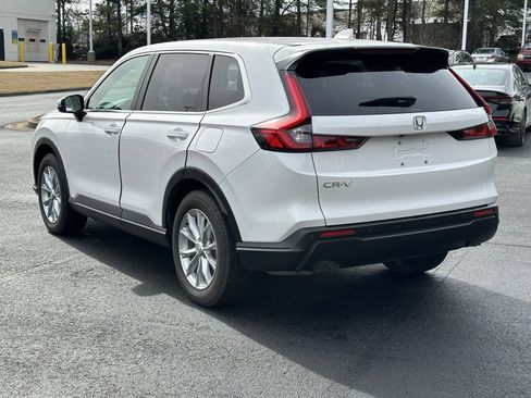 Used 2025 Honda CR-V EX-L image 11