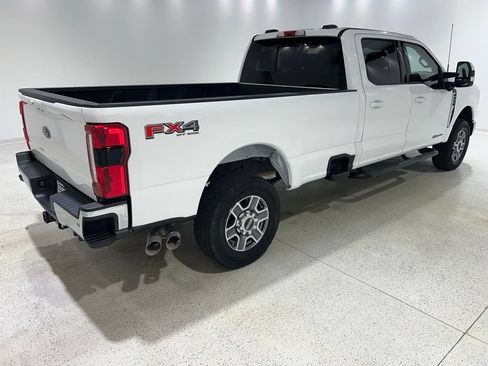 Used 2023 Ford F250 Lariat w/ FX4 Off-Road Package AWD/4WD image 5