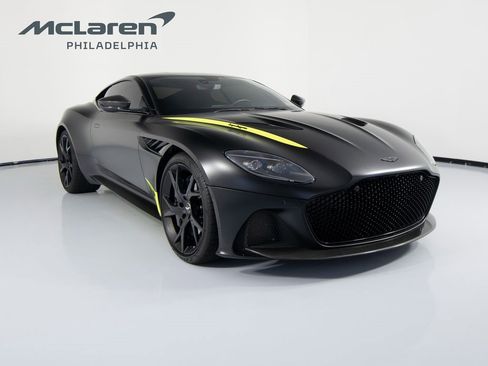 Used 2022 Aston Martin DBS Superleggera image 3