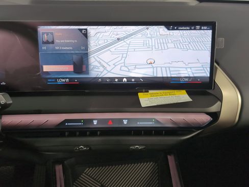 Used 2025 BMW X3 xDrive30i w/ Convenience Package image 22