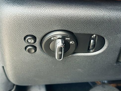 Used 2022 MINI Cooper S FWD image 31