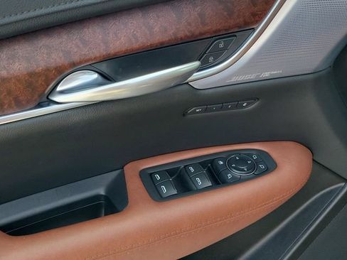 Certified 2024 Cadillac XT5 Premium Luxury FWD image 18