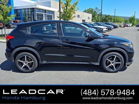 Used 2018 Honda HR-V LX image 8