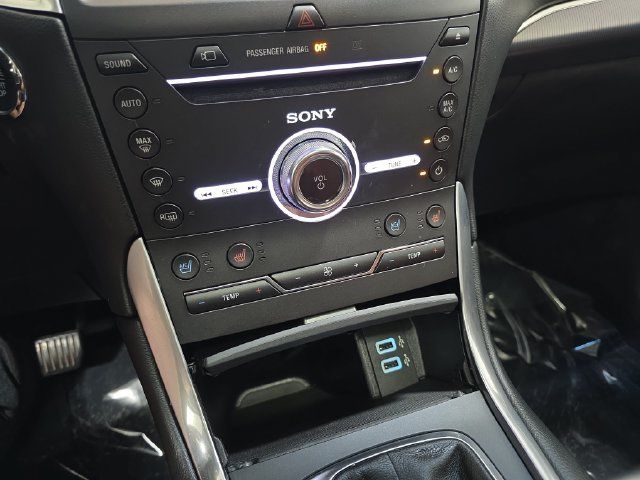 Certified 2017 Ford Edge Titanium w/ Equipment Group 302A AWD/4WD image 24
