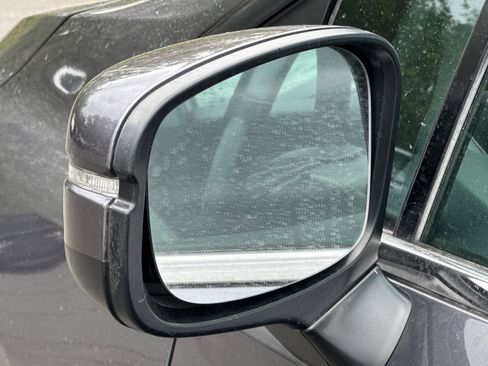 Used 2023 Honda Odyssey EX-L image 51