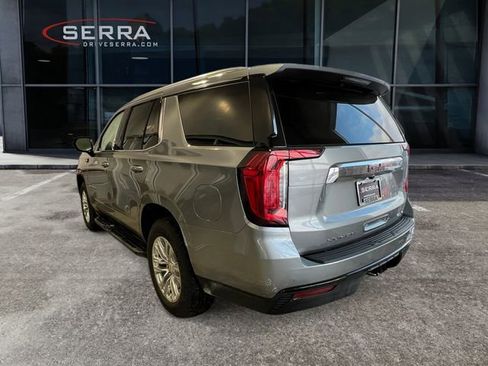 Used 2023 GMC Yukon SLE w/ Gmc Pro Safety Plus Package image 2