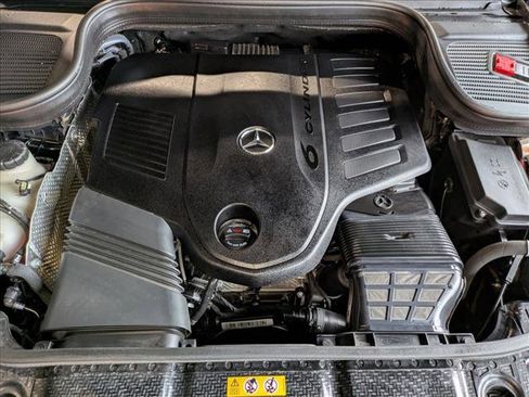 Certified 2023 Mercedes-Benz GLS 450 4MATIC image 28