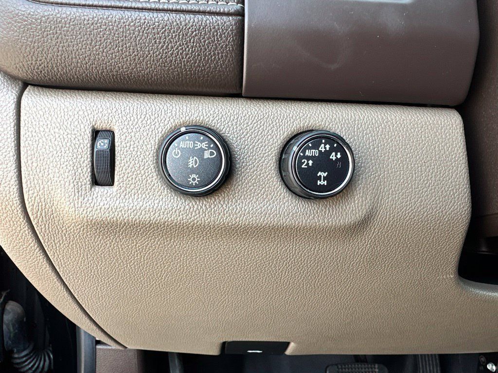 Used 2016 GMC Canyon SLT AWD/4WD image 12