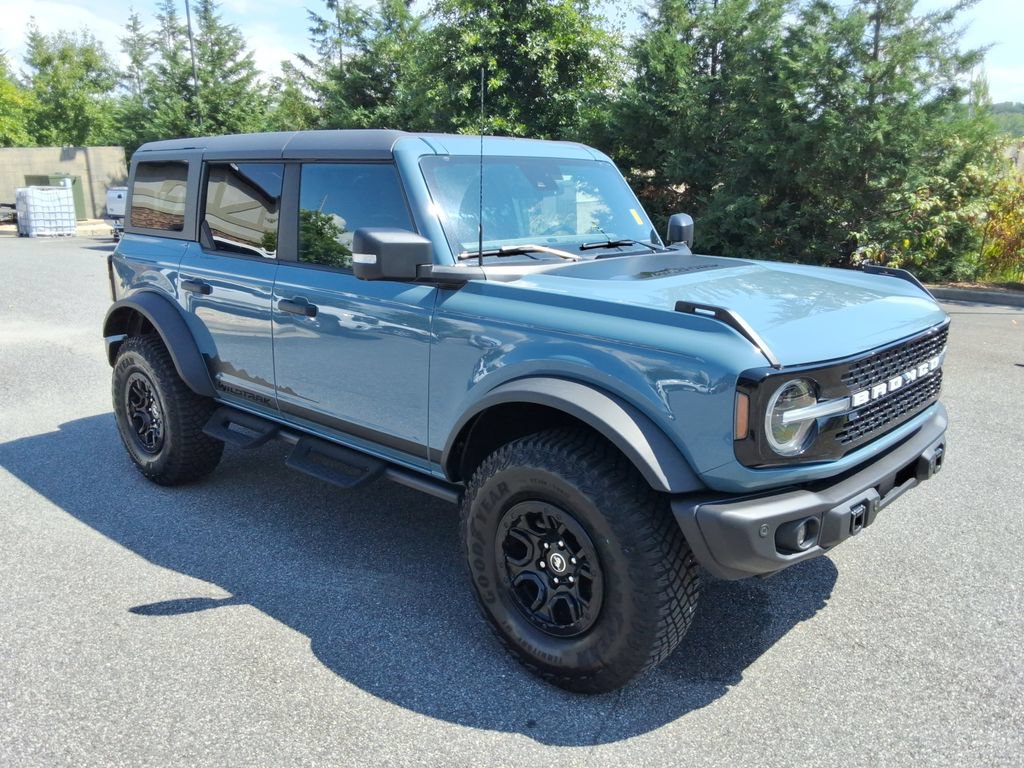 Used 2023 Ford Bronco Wildtrak AWD/4WD image 3