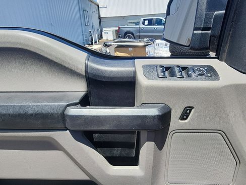 Used 2020 Ford F150 XL w/ Equipment Group 101A Mid RWD image 15