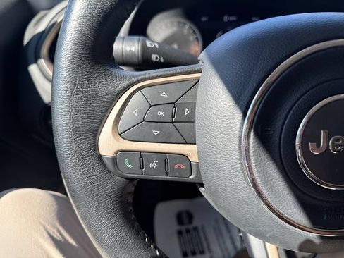 Used 2016 Jeep Renegade Limited AWD/4WD image 26