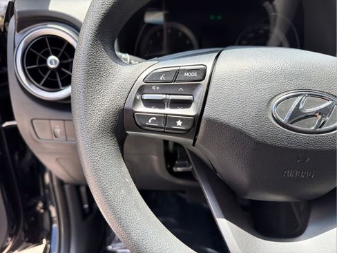 Used 2023 Hyundai Kona SEL FWD image 15