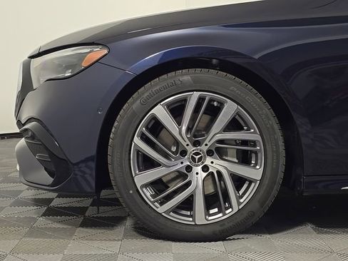 New 2026 Mercedes-Benz E 350 4MATIC Sedan image 11